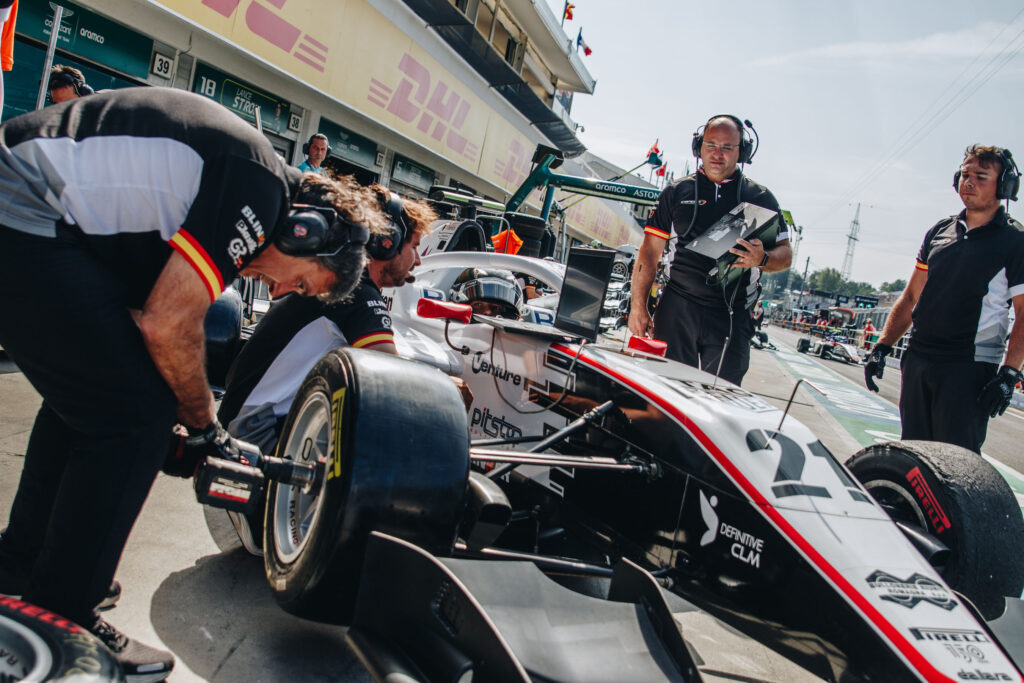 Motorsport – Ingeniería y Mecánica de Competición Motorsport – Ingeniería y Mecánica de Competición