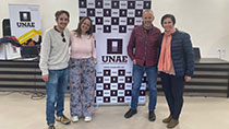 Un equipo de Florida Universitària visita la UNAE de Ecuador