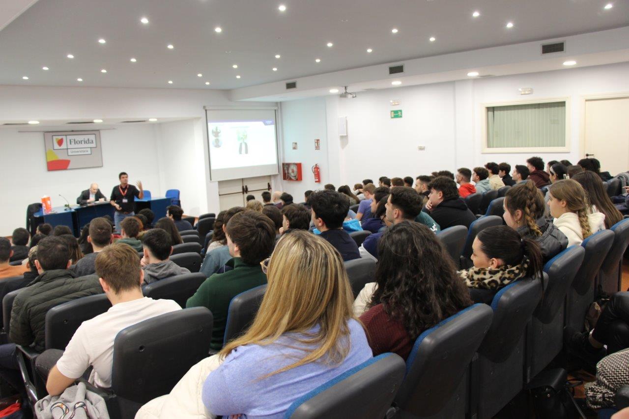 Florida Universitària cierra la X International Week con la conferencia de clausura de ‘Habilidades blandas para un futuro mejor’