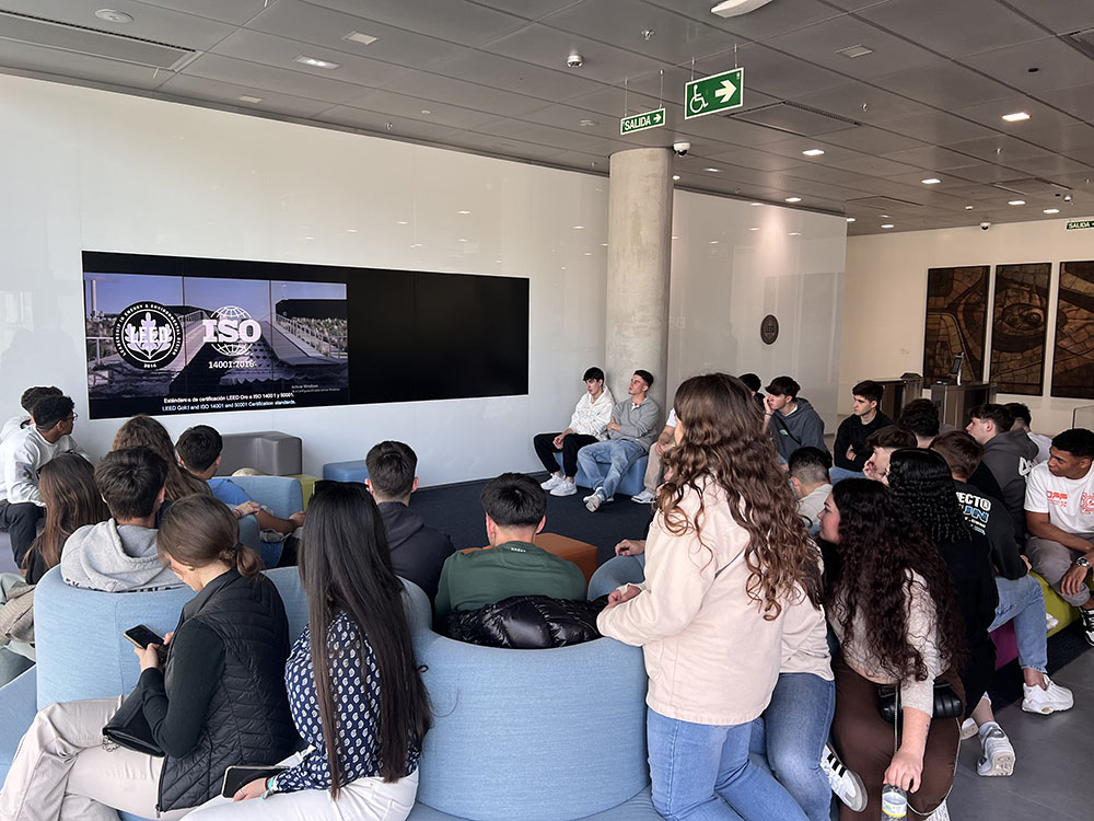 La Ciudad BBVA abre sus puertas al alumnado de ADE y Digital Business