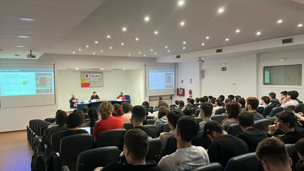 Masterclass «Pasos cruciales para convertirte en profesional de la industria de los videojuegos»