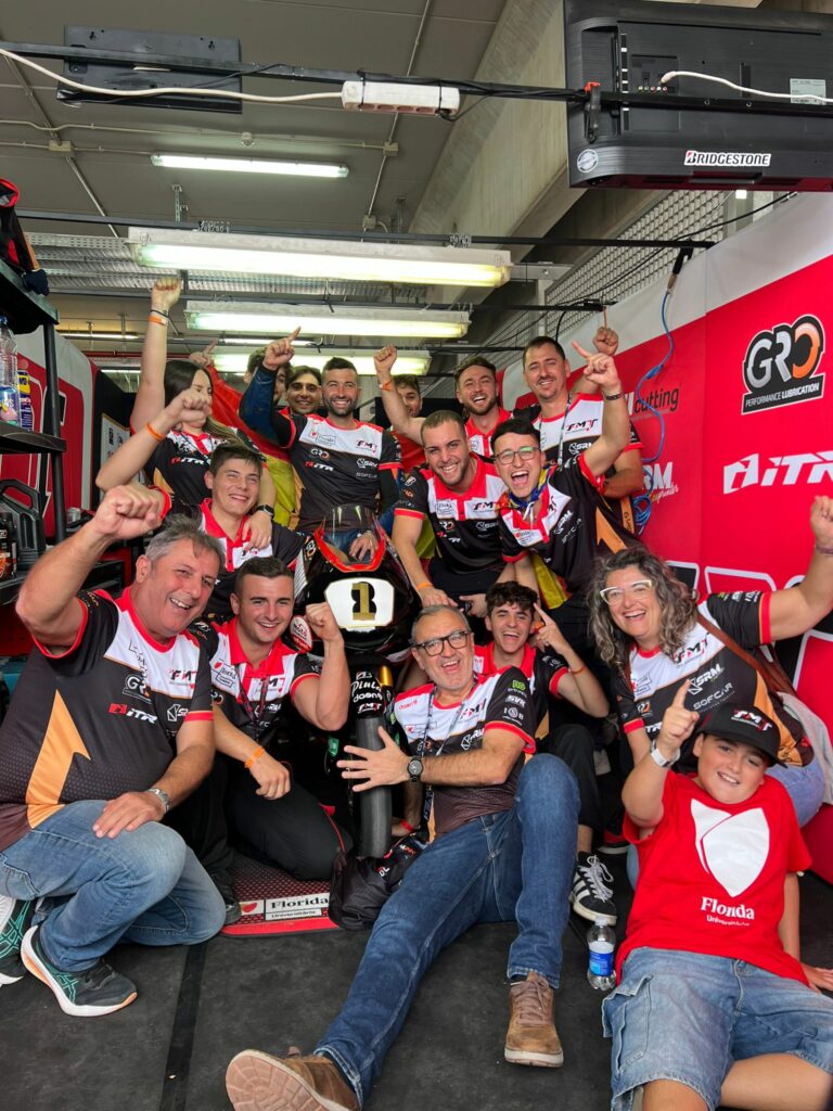 Florida Moto Team gana en MotoStudent 2025 con un prototipo pionero de combustión sostenible
