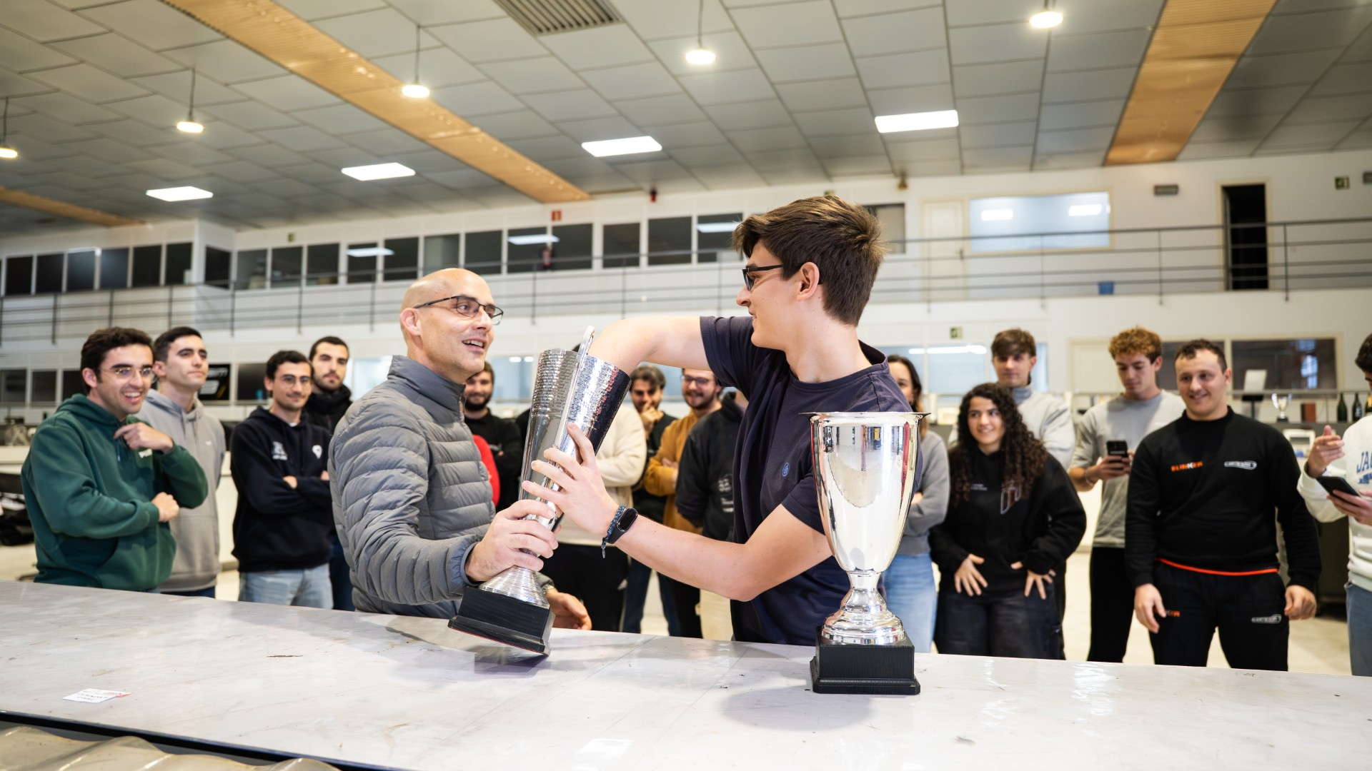 El Máster en Motorsport – Ingeniería de Competición asigna los circuitos para las prácticas en eventos oficiales