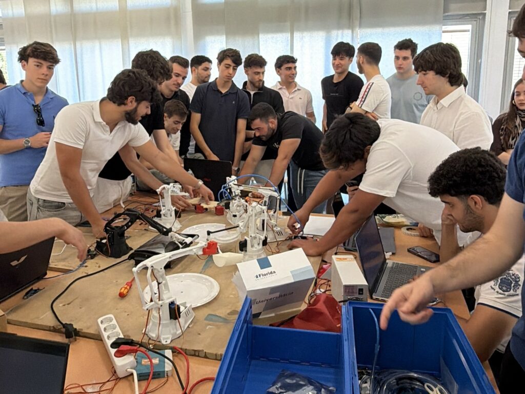 Ingeniería aplicada a soluciones reales, así es Engineering’s Day de Florida Universitària