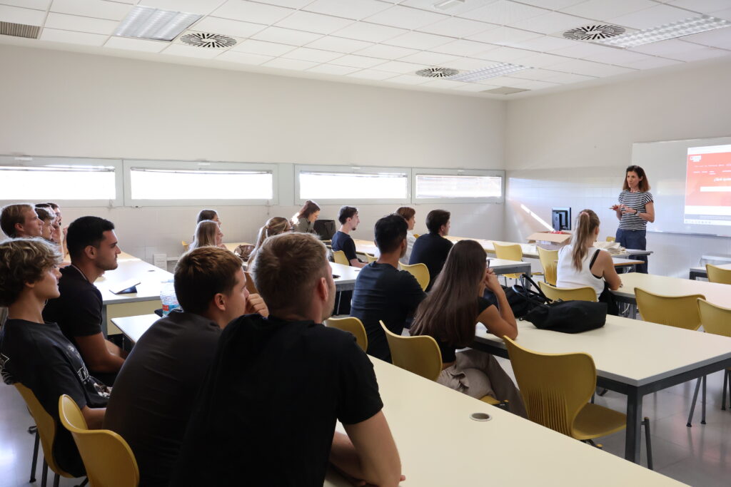 La internacionalización aumenta en Florida Universitària con la llegada del alumnado Erasmus